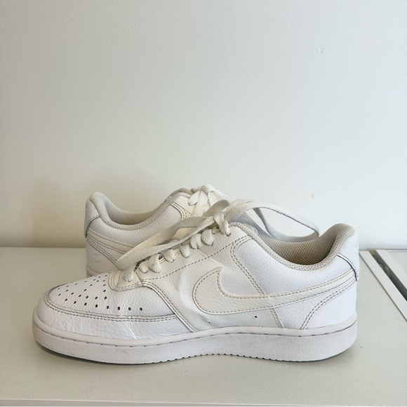 Nike  court vision sneakers, women’s sz 6.5 - Picture 8 of 10